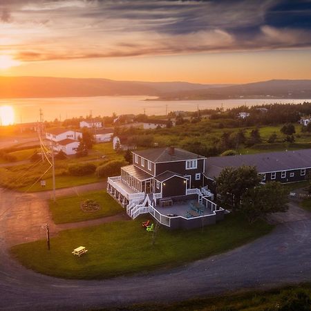 Edge Of The Avalon Inn Trepassey Zewnętrze zdjęcie