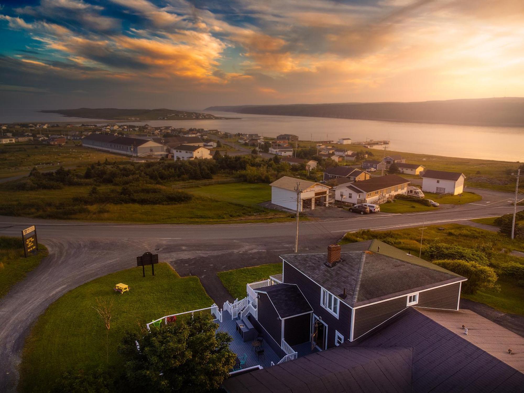 Edge Of The Avalon Inn Trepassey Zewnętrze zdjęcie