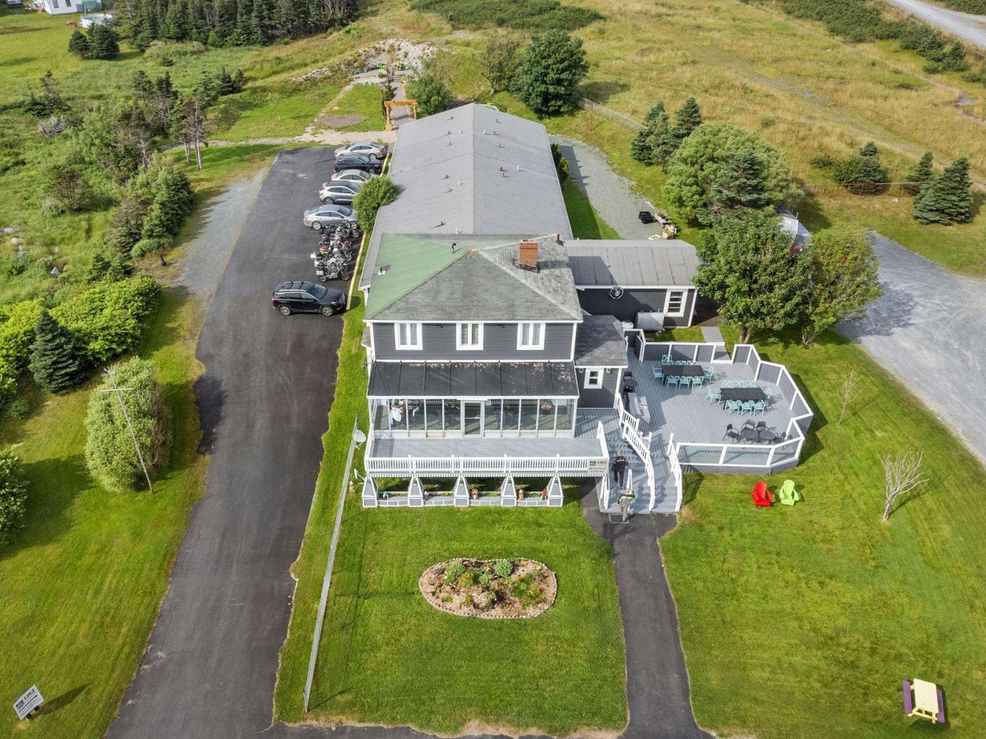 Edge Of The Avalon Inn Trepassey Zewnętrze zdjęcie